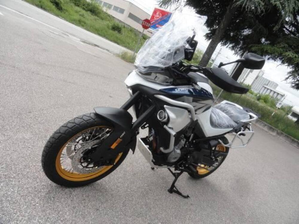 CFMOTO 800MT Explore (2023 - 25) (4)