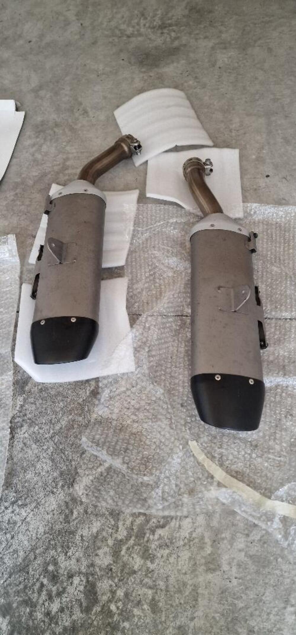 accessori R1 modello 2008/20010 come nuovo Yamaha