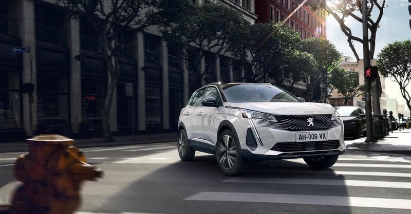 Peugeot 3008: motorizzazioni, allestimenti e optional. Guida all&rsquo;acquisto