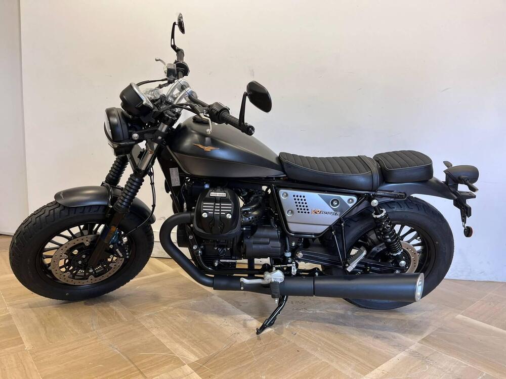 Moto Guzzi V9 Bobber Special Edition (2023 - 25) (2)