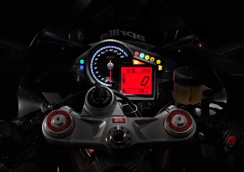 Aprilia RSV4 RSV4 RR ABS (2015 - 17) (5)