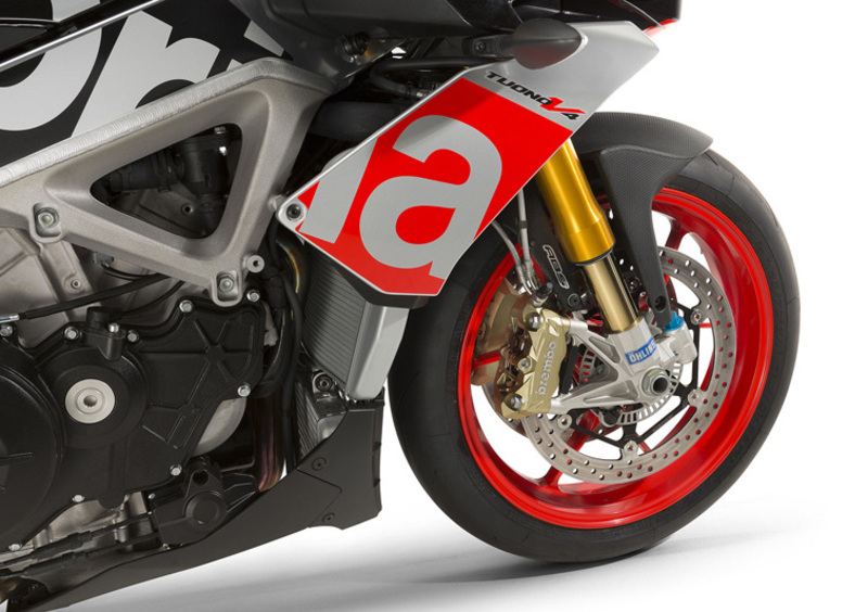 Aprilia Tuono V4 Tuono V4 Factory (2015 - 17) (7)
