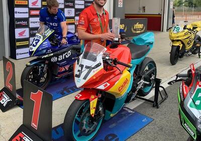 ESBK 2023. Prime due vittorie per la Kove del China Racing Team nell'SS300