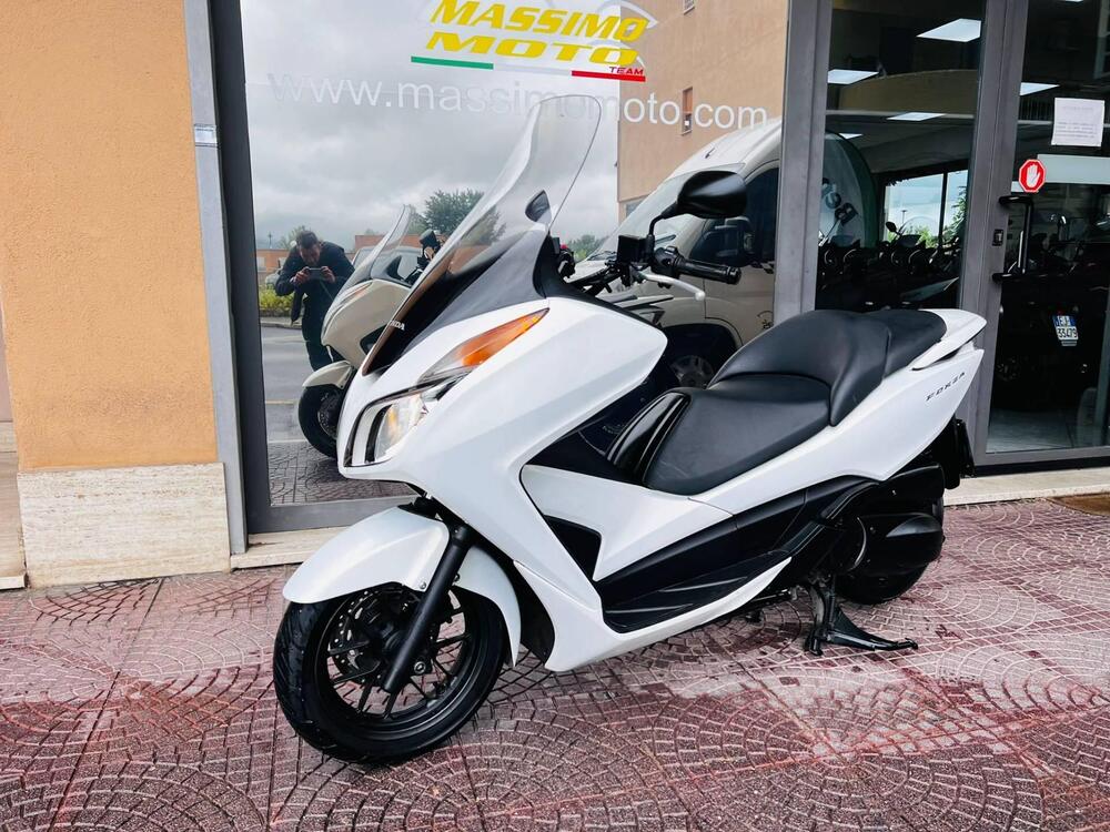 Honda Forza 300 ABS (2013 - 17) (2)