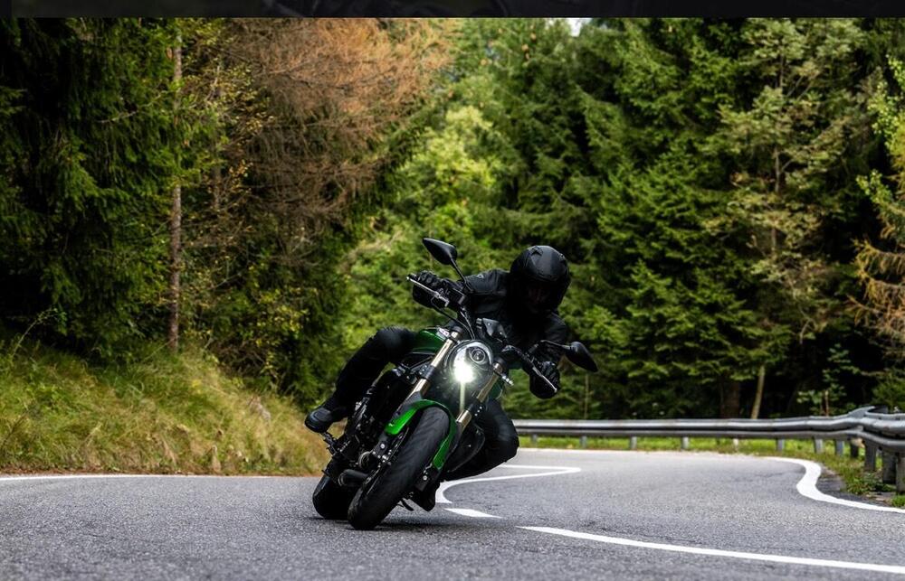 Benelli 752 S (2022 - 25) (5)