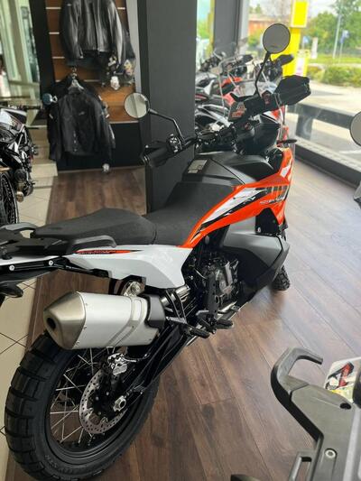 KTM 890 Adventure (2023 - 26) nuova