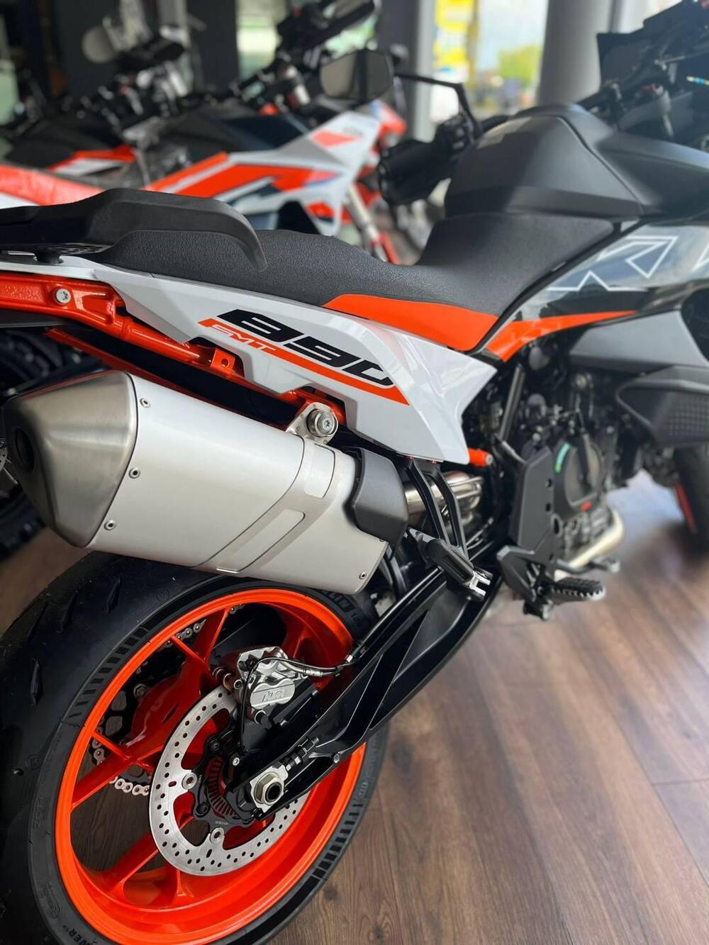 KTM 890 SMT (2023 - 26) (3)