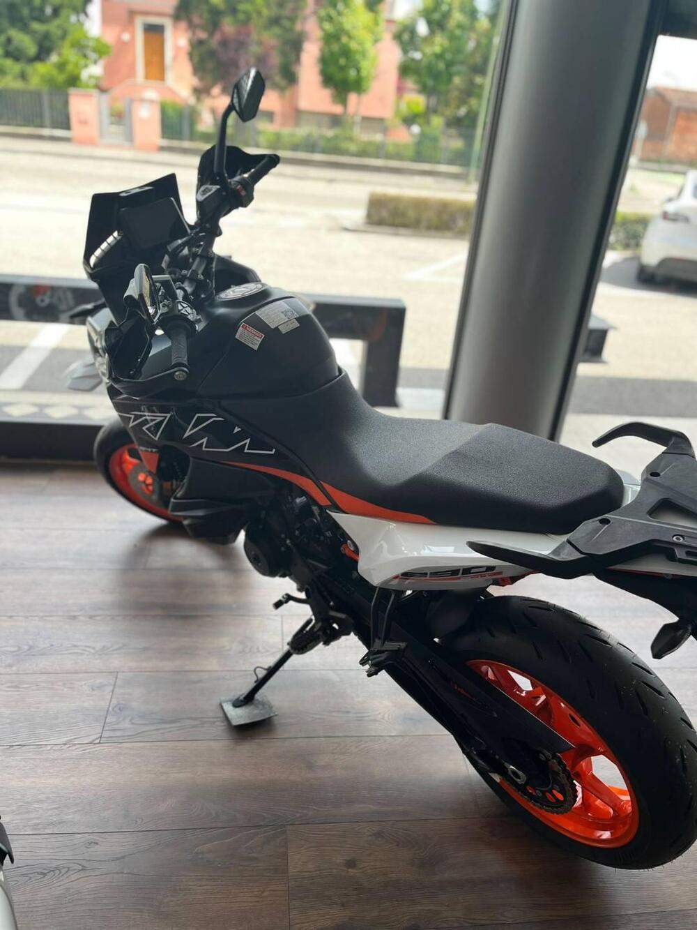 KTM 890 SMT (2023 - 26) (4)