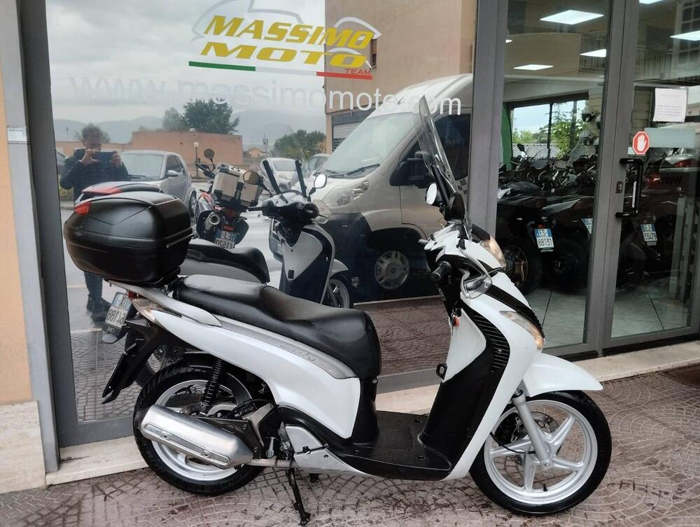 Honda SH 150 i (2009 - 12) (3)