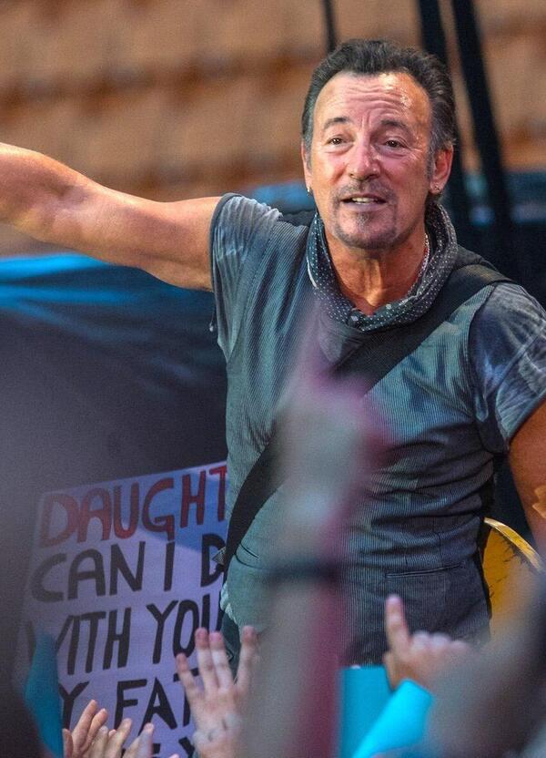 Zaccagnini contro il concerto di Springsteen: &ldquo;Bruce non sa dell&#039;alluvione, senn&ograve; annullerebbe&rdquo;. E accusa Trotta...
