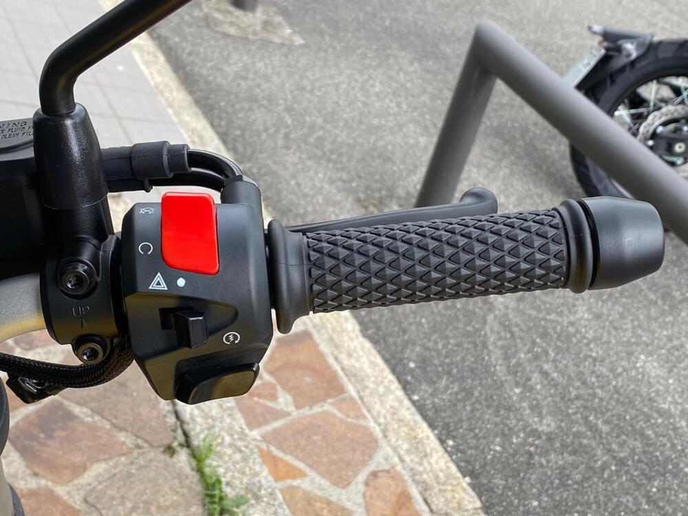 Voge Trofeo 350AC (2022 - 25) (11)