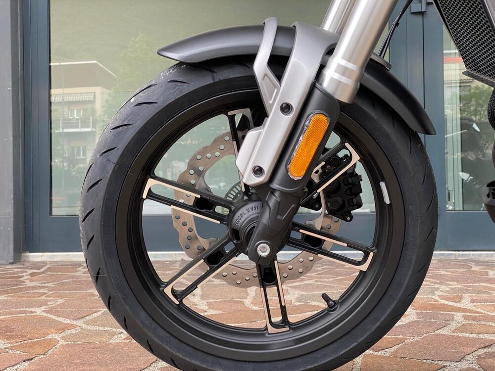 Voge Trofeo 350AC (2022 - 25) (13)