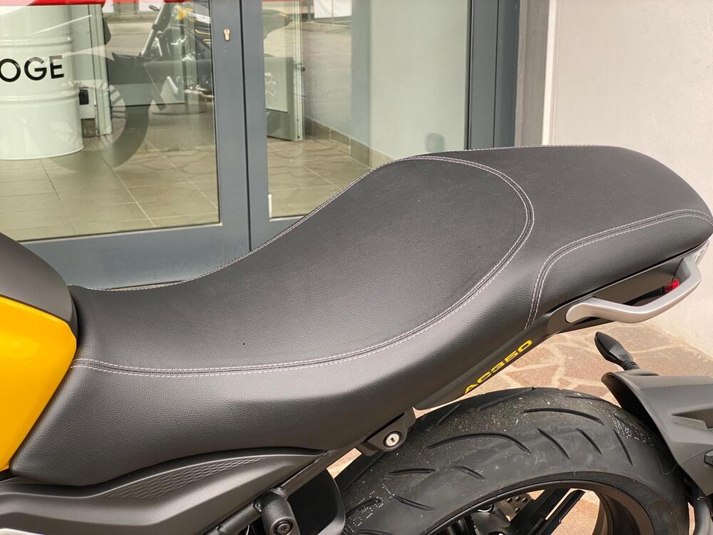 Voge Trofeo 350AC (2022 - 25) (18)