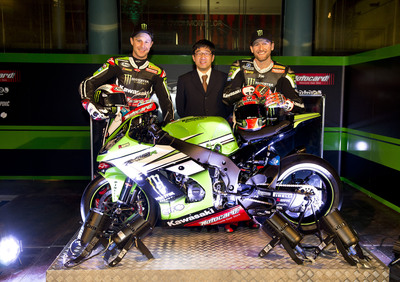 Kawasaki Motocard Superbike: la presentazione della squadra (video)