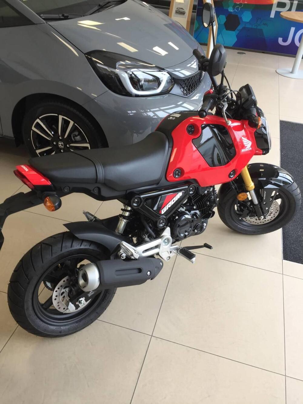 Honda MSX 125 Grom (2021 - 25) (2)