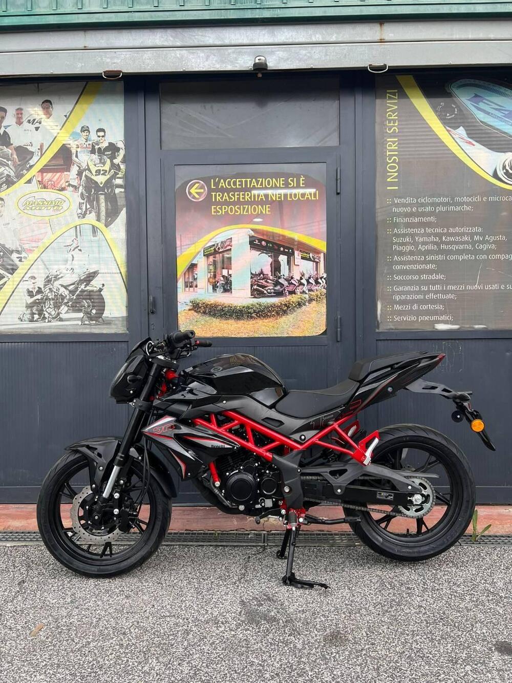 Benelli BN 125 (2021 - 25) (4)