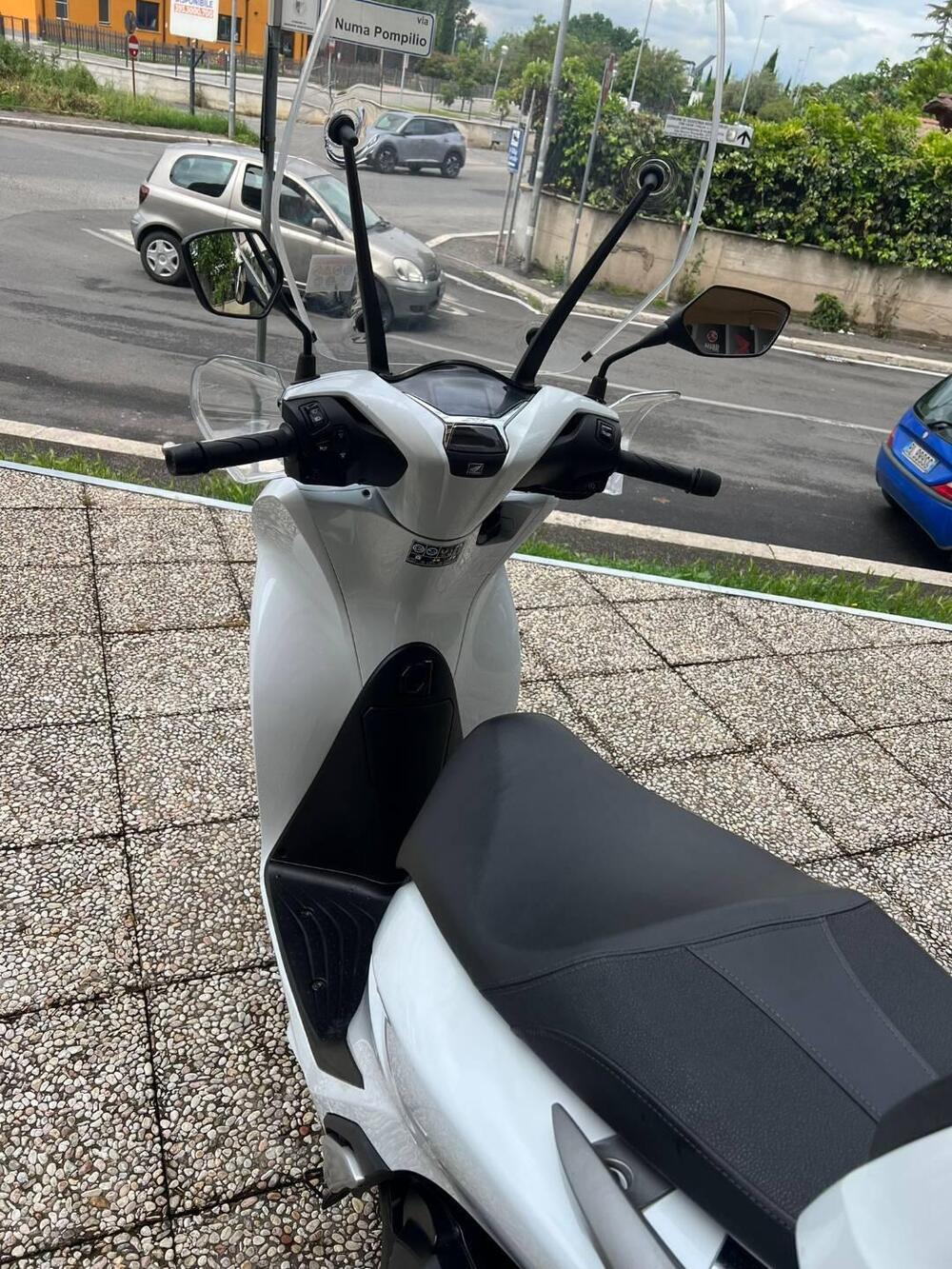 Honda SH 150 i (2017 - 19) (10)