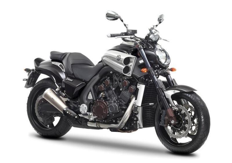 Yamaha VMAX VMAX Carbon (2015 - 16) (2)