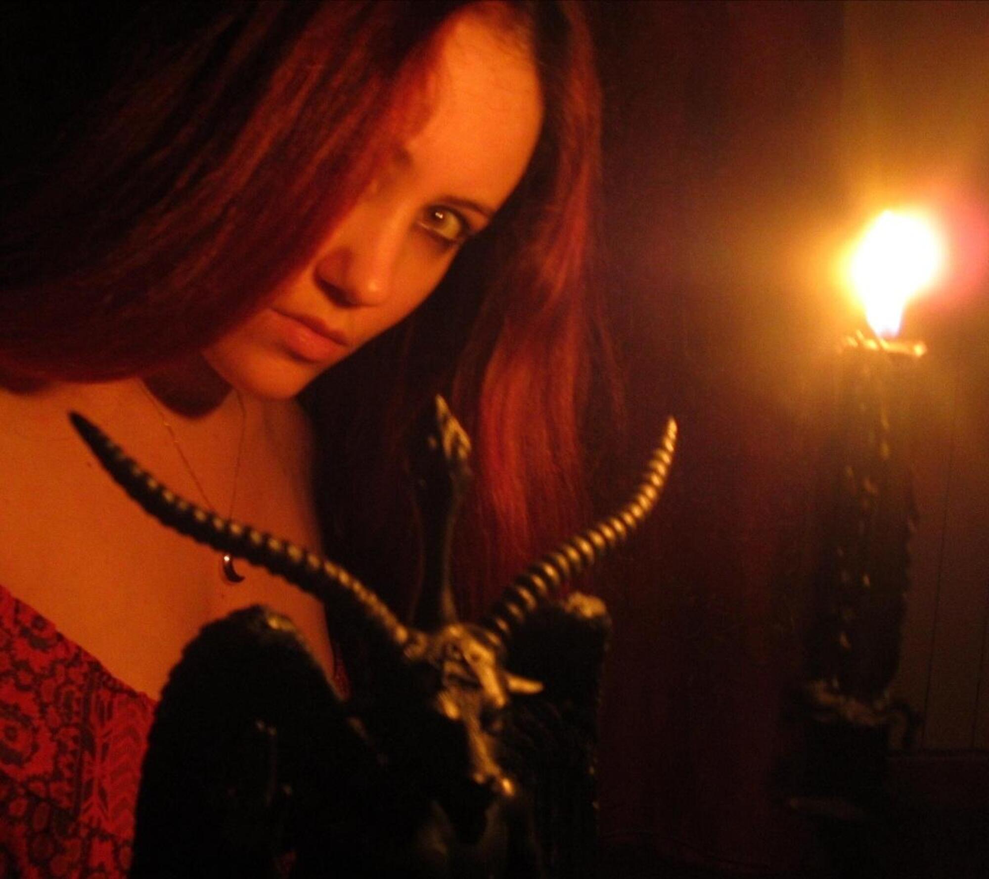 Jennifer Crepuscolo, Fondatrice di Unione Satanisti Italiani