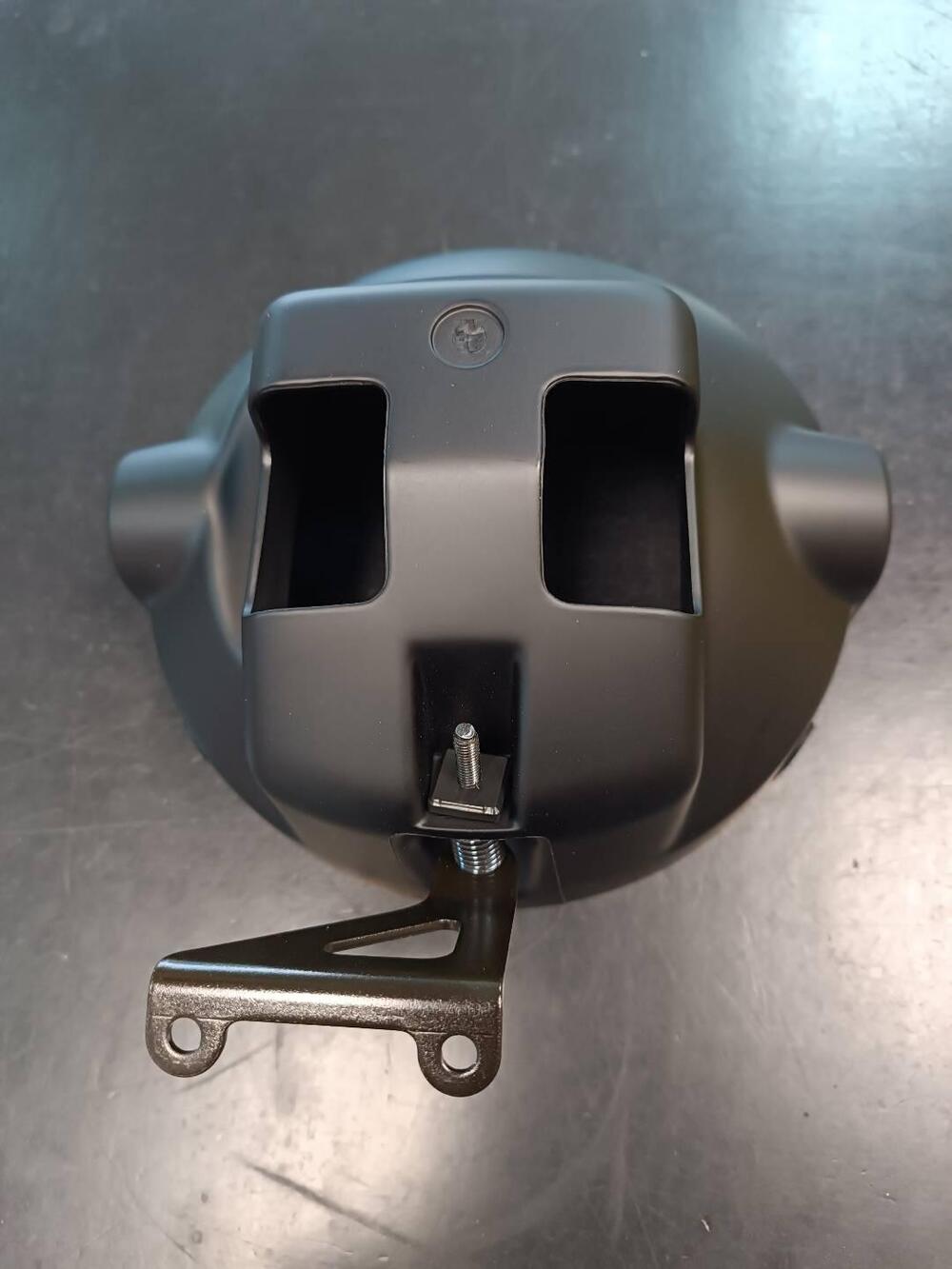 Calotta faro SV650 Suzuki (2)