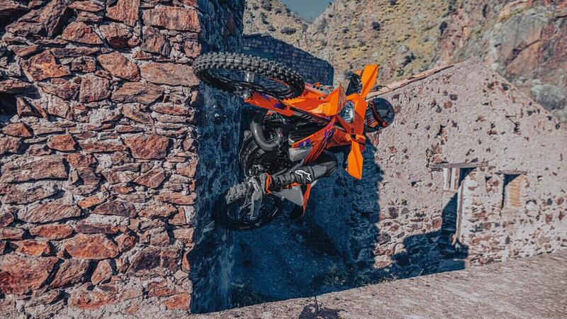 KTM toglie i veli alla gamma Enduro 2024. Ancora pi&ugrave; READY TO RACE!