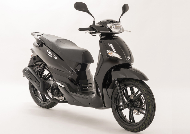 Peugeot Tweet 150 Tweet 150 Double Black (2016 - 17)