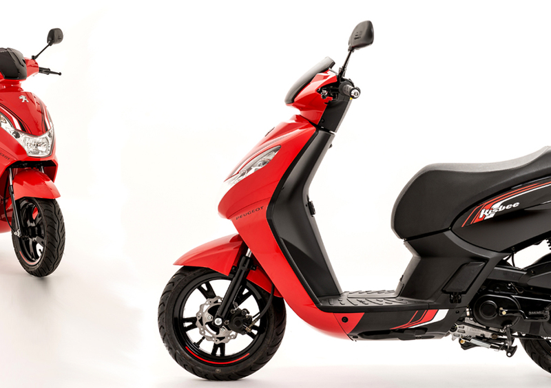 Peugeot Kisbee 50 2T Kisbee 50 2T Sport Line (2016 - 17) (4)