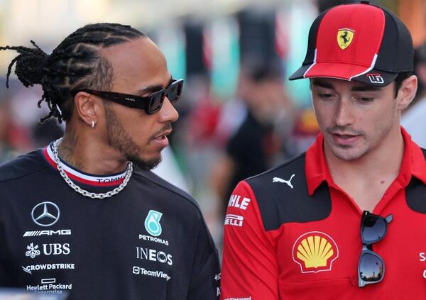 Leclerc strizza l&#039;occhio a Hamilton in Ferrari: &quot;Chi non lo vorrebbe al suo fianco?&quot;