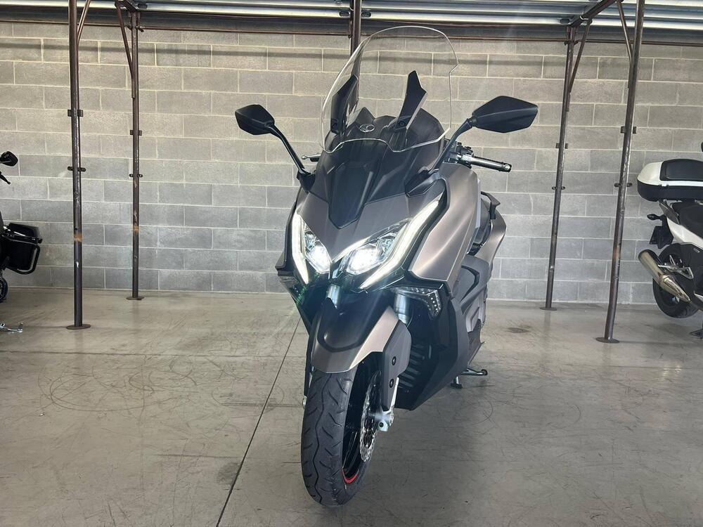Kymco AK 550 Premium (2023 - 25) (3)