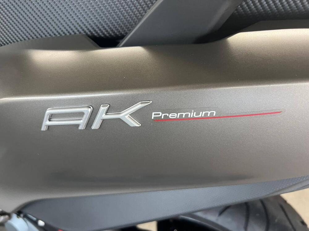 Kymco AK 550 Premium (2023 - 25) (9)