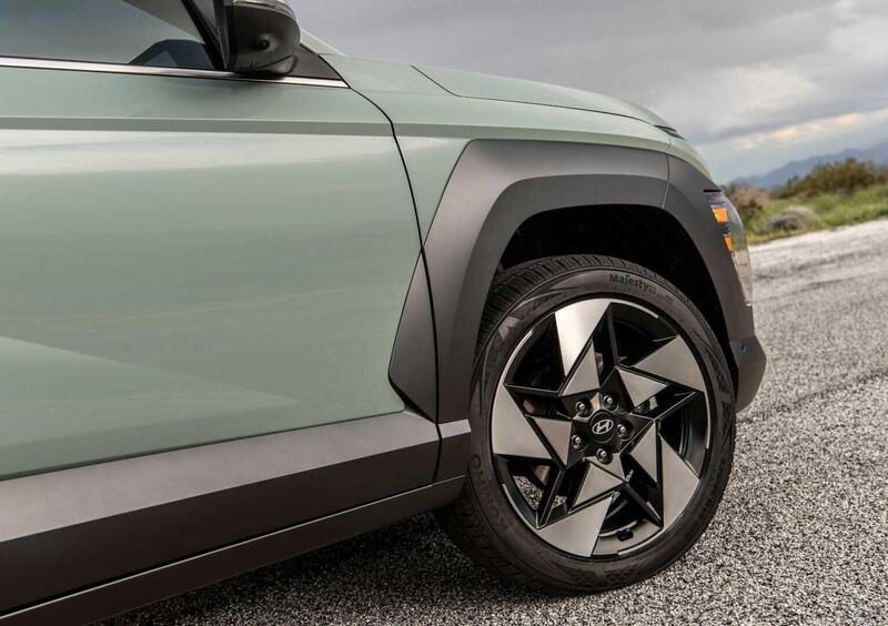 Hyundai Kona (2023-23) (13)
