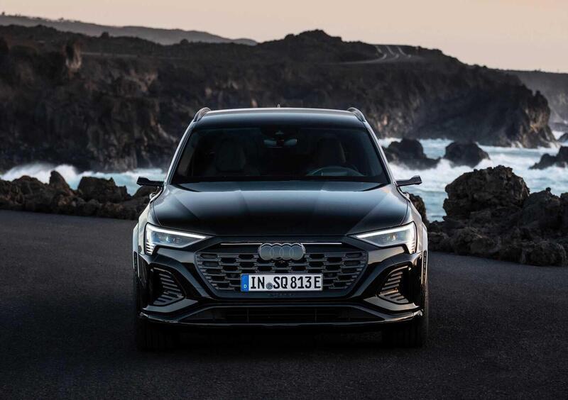 Audi SQ8 (2023-25) (7)