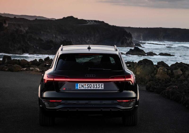 Audi SQ8 (2023-25) (8)