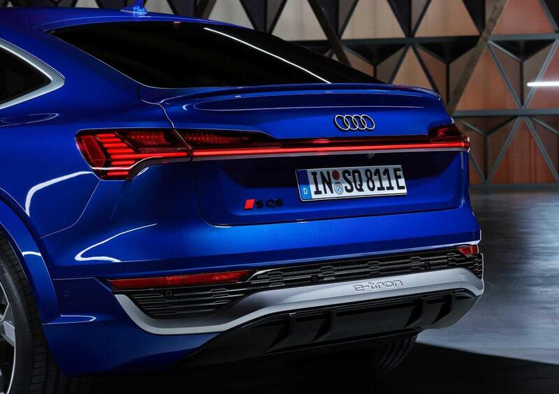 Audi SQ8 Sportback (2023-->>) (16)