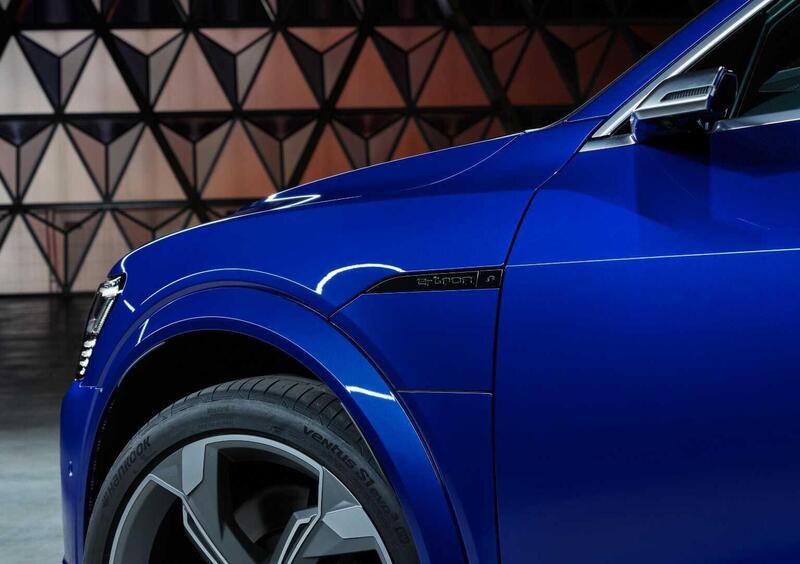 Audi SQ8 Sportback (2023-25) (18)