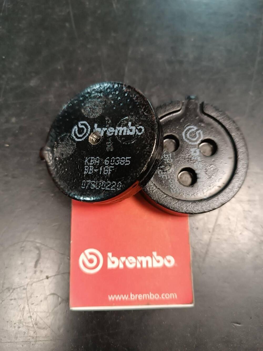 Pastiglie freno Suzuki GT550 Brembo (4)