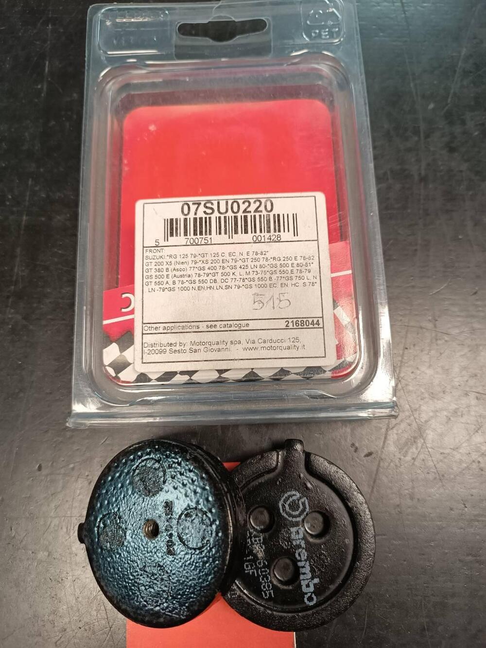 Pastiglie freno Suzuki GT550 Brembo (5)