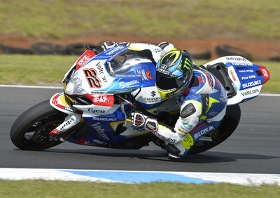 SBK. Lowes è il più veloce nella prima giornata di test a Phillip Island