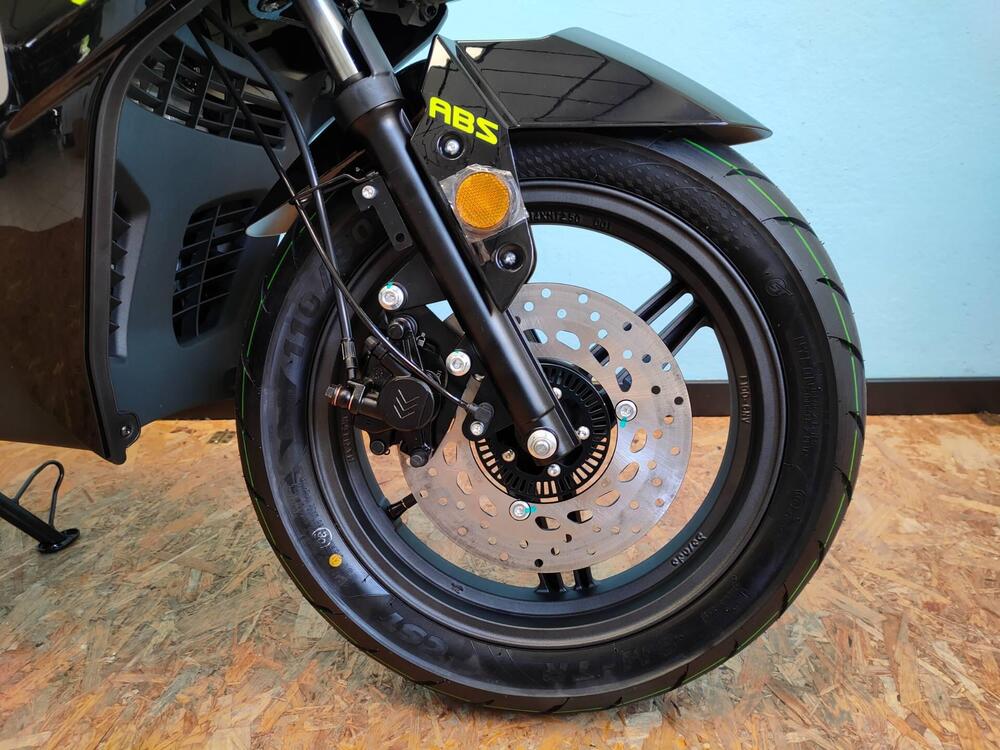 FELO Moto FW-06 (2023 - 25) (8)