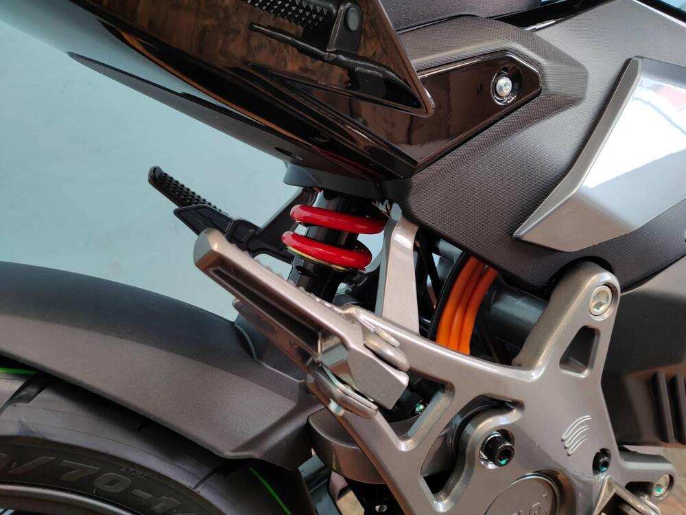 FELO Moto FW-06 (2023 - 25) (11)