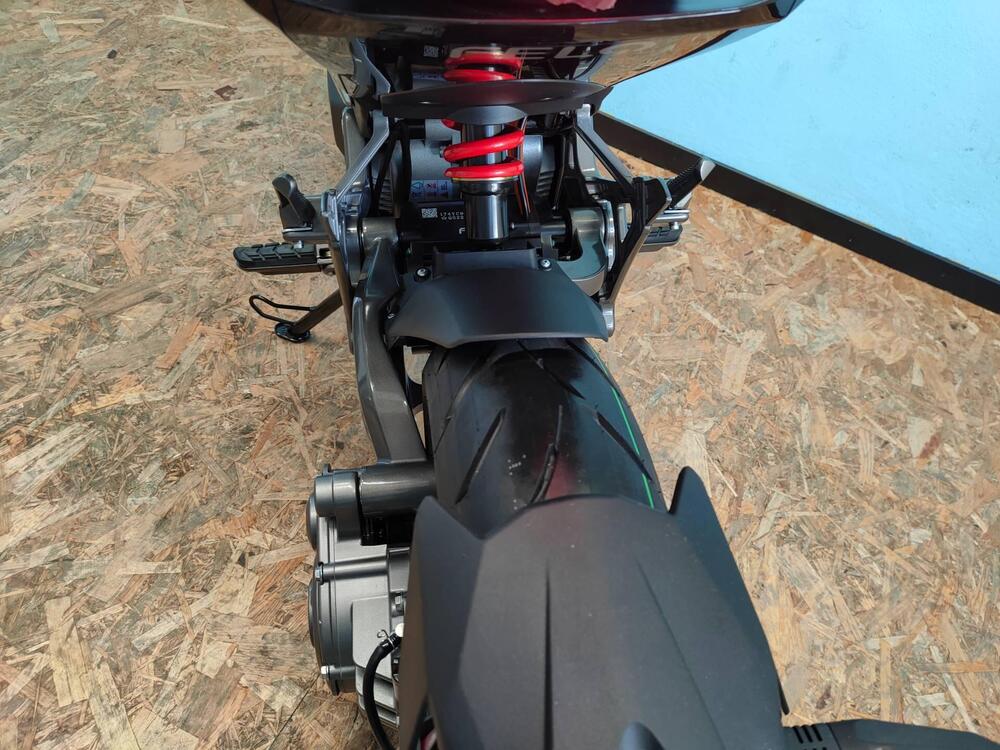 FELO Moto FW-06 (2023 - 25) (14)