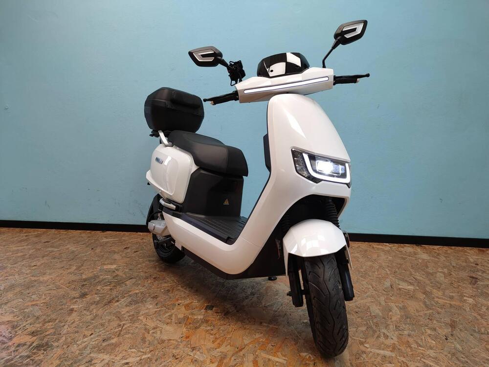 Sunra Italia Robo S L3e (2021 - 25) (3)