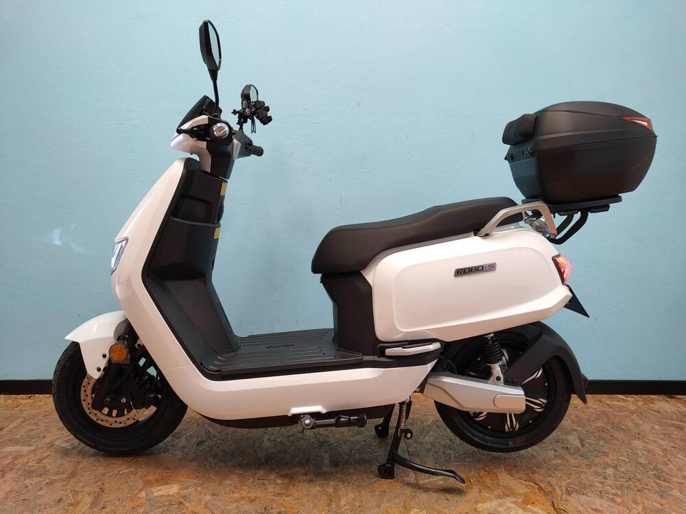 Sunra Italia Robo S L3e (2021 - 25) (5)