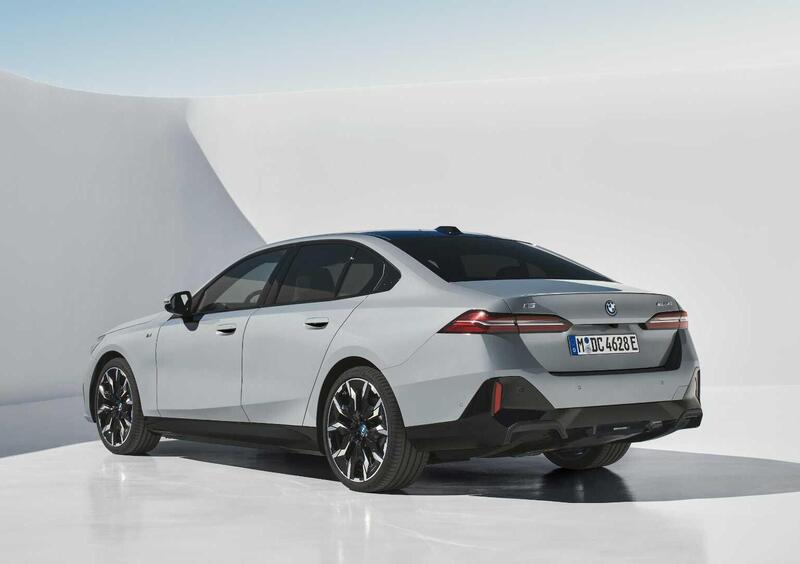 BMW i5 (7)