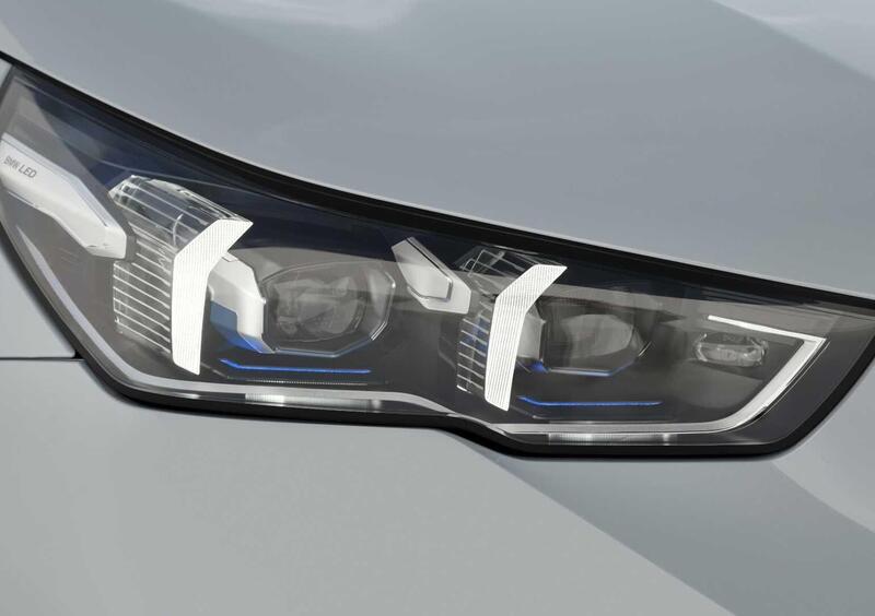 BMW i5 (20)