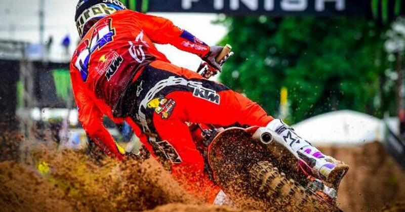 MXGP Lettonia 2023: doppietta di un inarrestabile Herlings. De Wolf vince in MX2