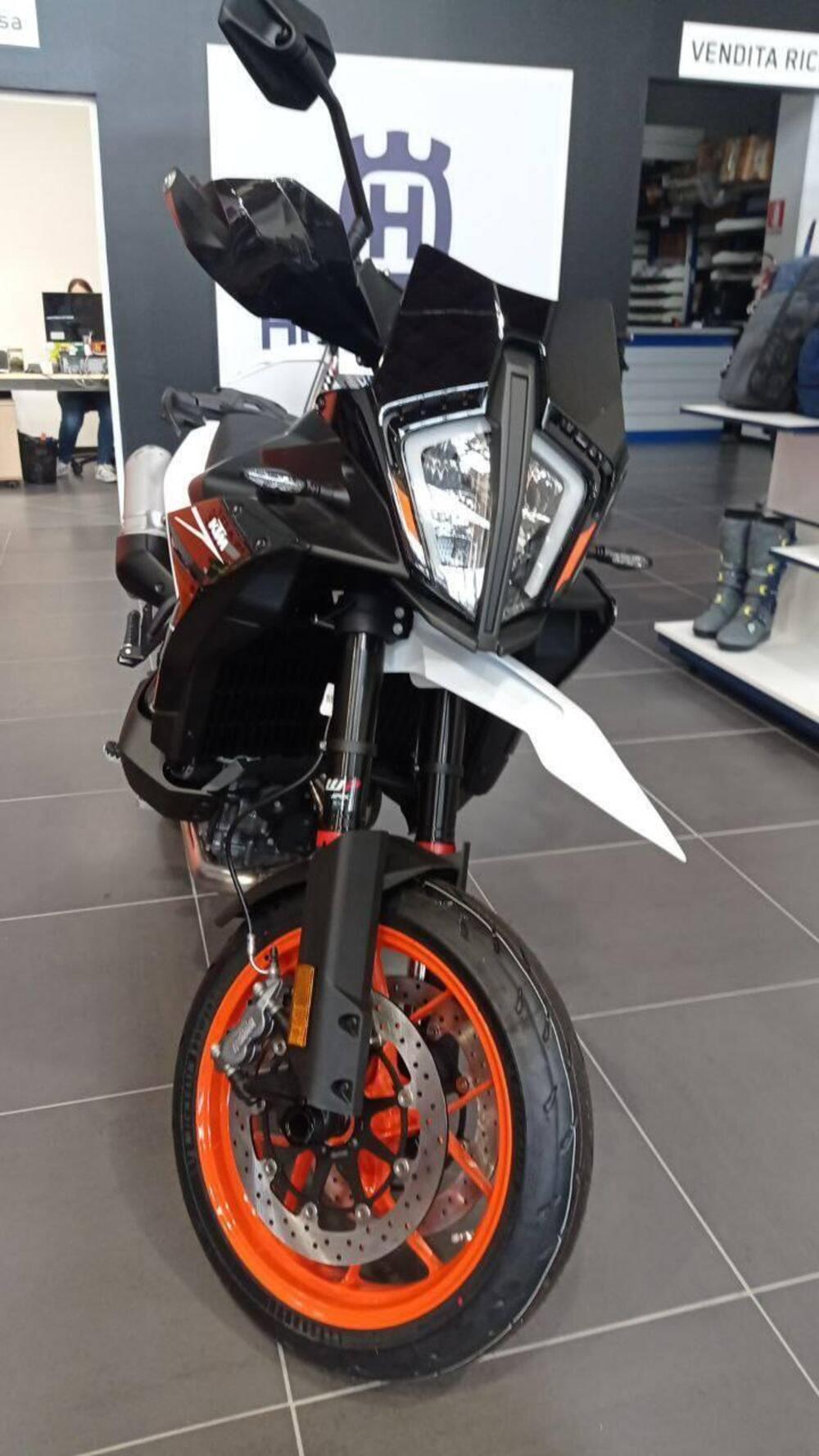 KTM 890 SMT (2023 - 26) (3)