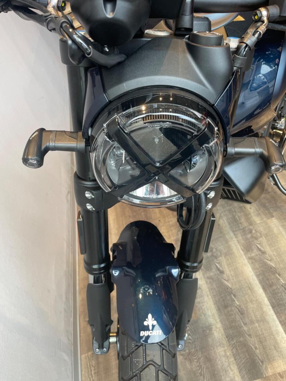 Ducati Scrambler 800 Nightshift (2023 - 25) (9)