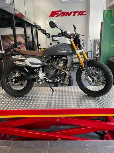Fantic Motor Caballero 500 Scrambler Deluxe (2021 - 23) nuova