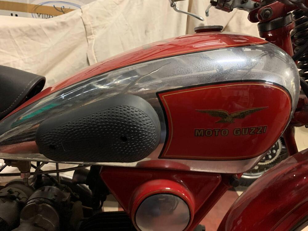 Moto Guzzi V 500 bitubo (9)